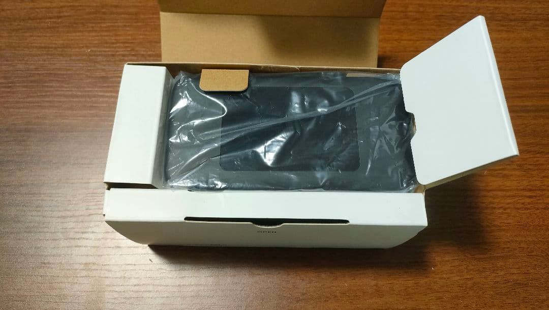 スマホアクセサリー Speed Wi-Fi DOCK 5G 01