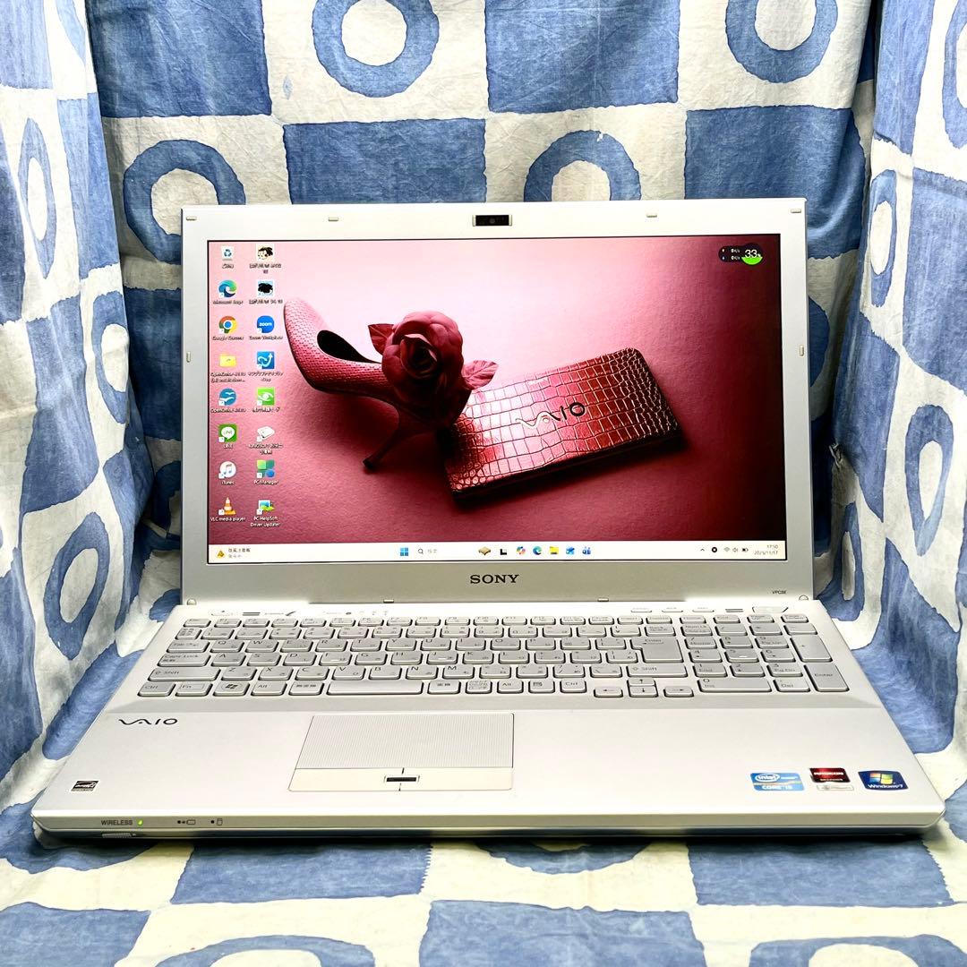 人気VAIO♡快適SSD☆i5☆美しいシルバーPC♪カメラ！Windows11 - メルカリ