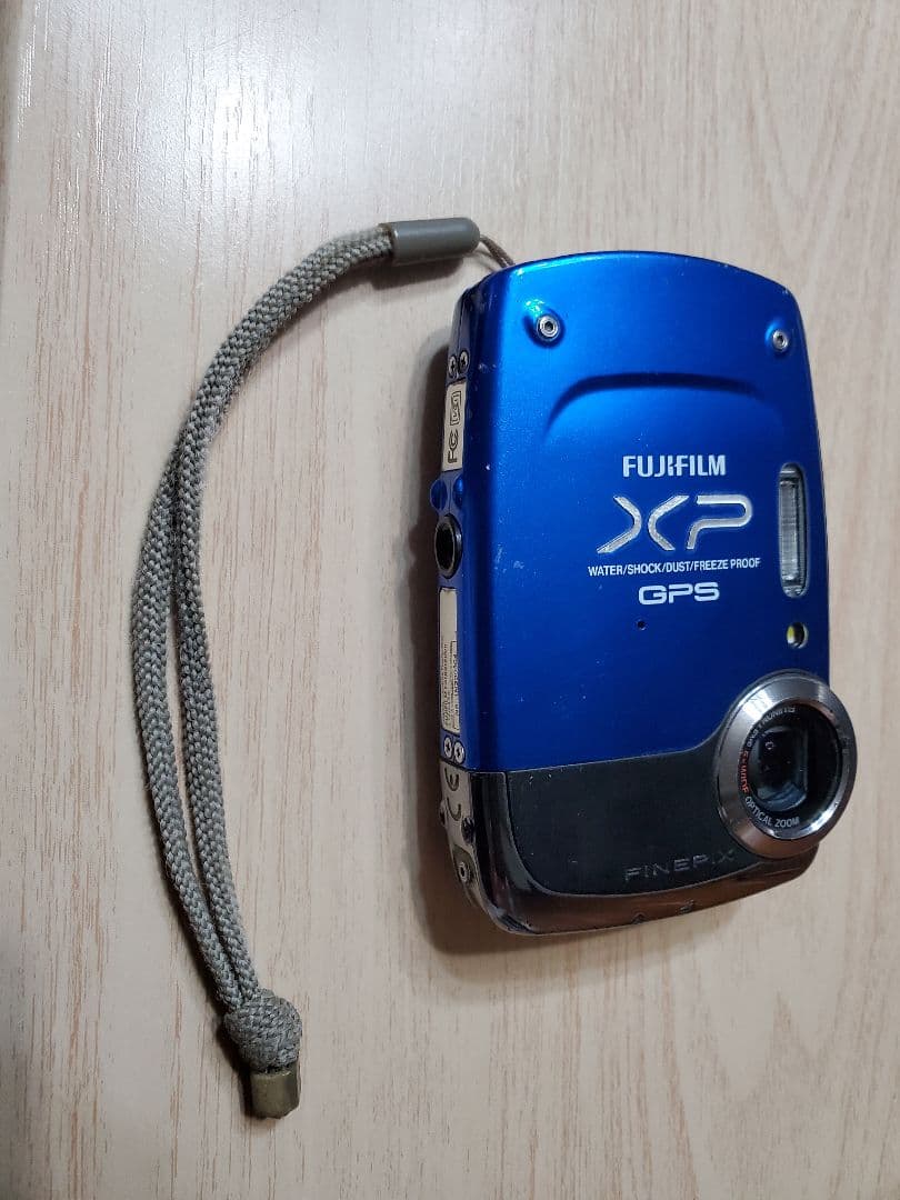 【値下げ！】FUJI FILM FinePix XP FINEPIX XP30