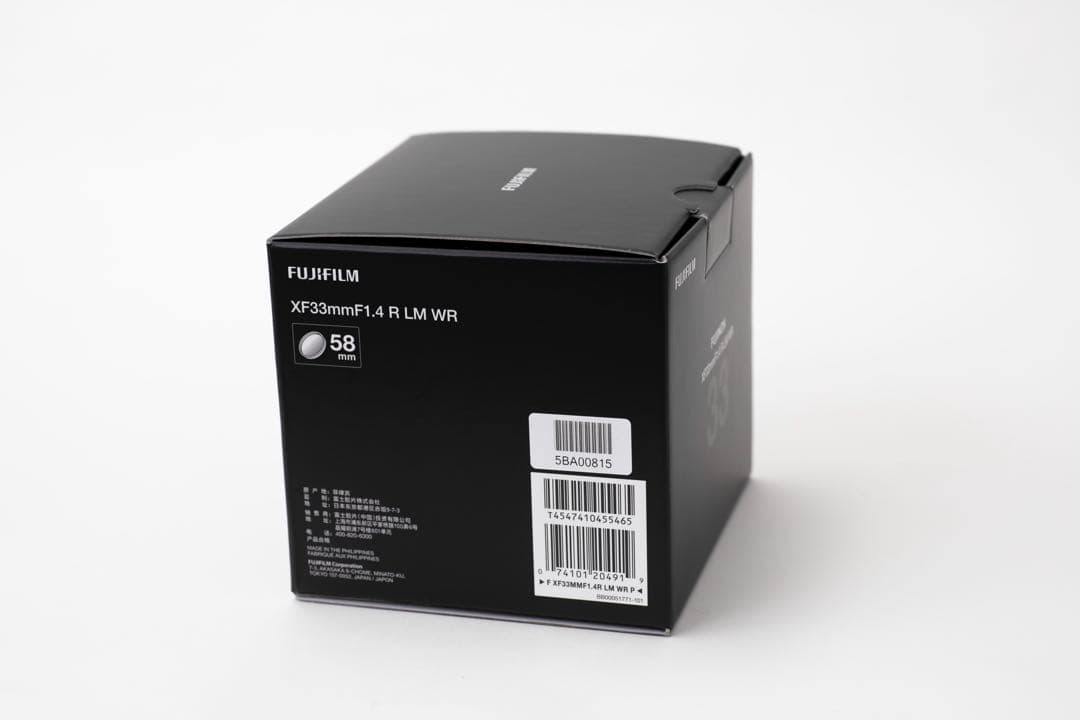 【新品】レンズ ・XF33mmF1.4 R LM ＷＲ 箱入り。保証書付き。