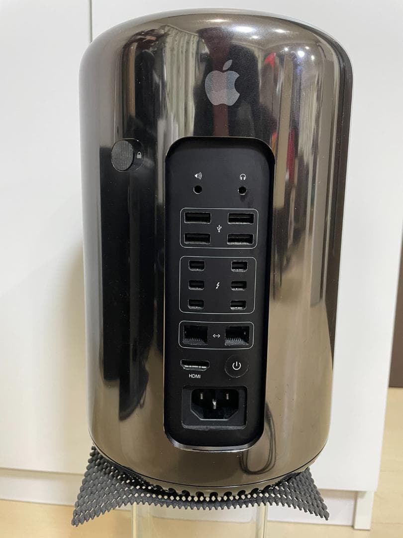Mac Pro Late2013③D300 mem:32GB SSD:1TB