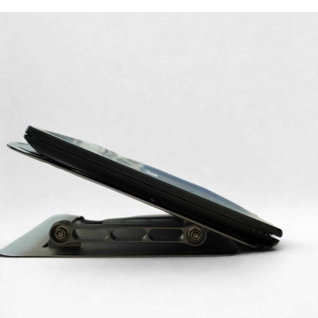 Corei5 7Y54/メモリ8GB/SSD128GB/NEC/ノートPC ⑤