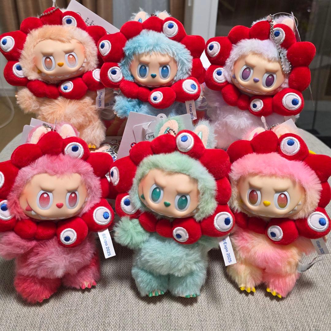 ミャクミャクなりきりラブブ☆ ラブブ×ミャクミャク コラボ商品 - メルカリ