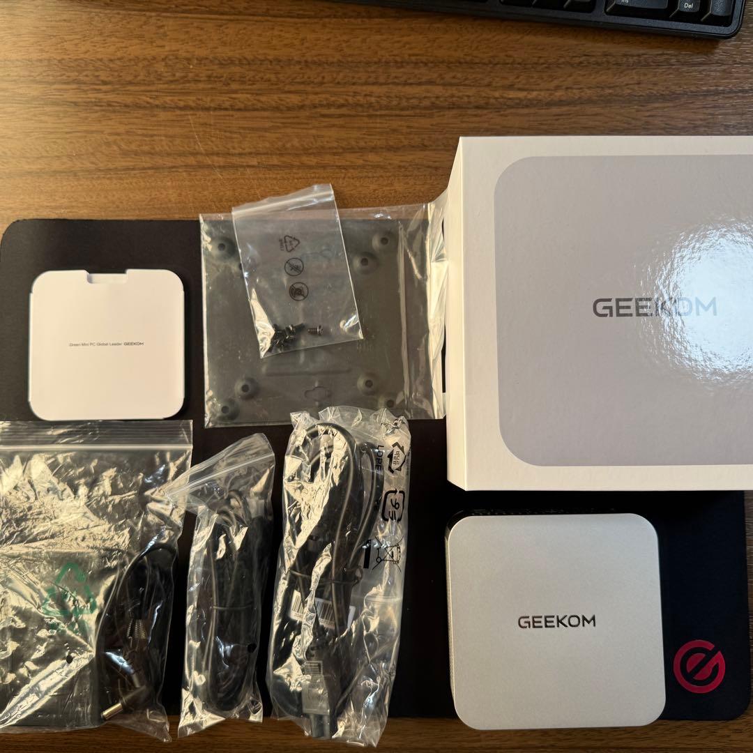 【展示品】GEEKOM A6 ミニPC Ryzen 7 6800H 1TB