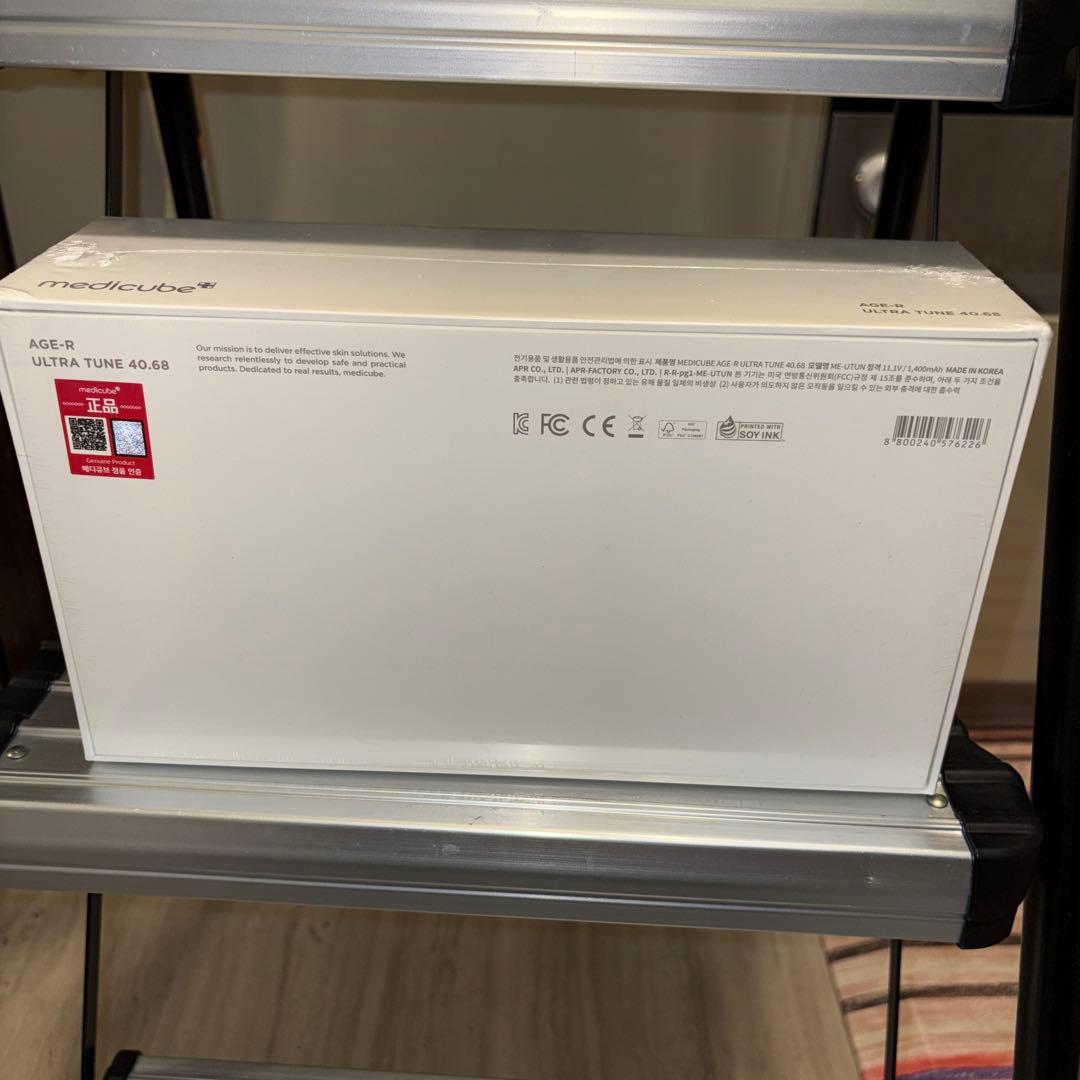 新品　未開封　AGE-R ULTRA TUNE 40.68 美顔器