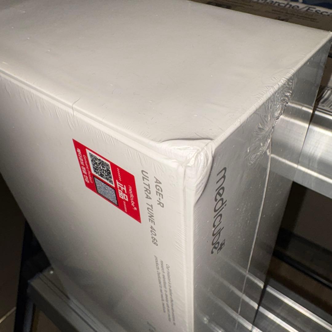 新品　未開封　AGE-R ULTRA TUNE 40.68 美顔器