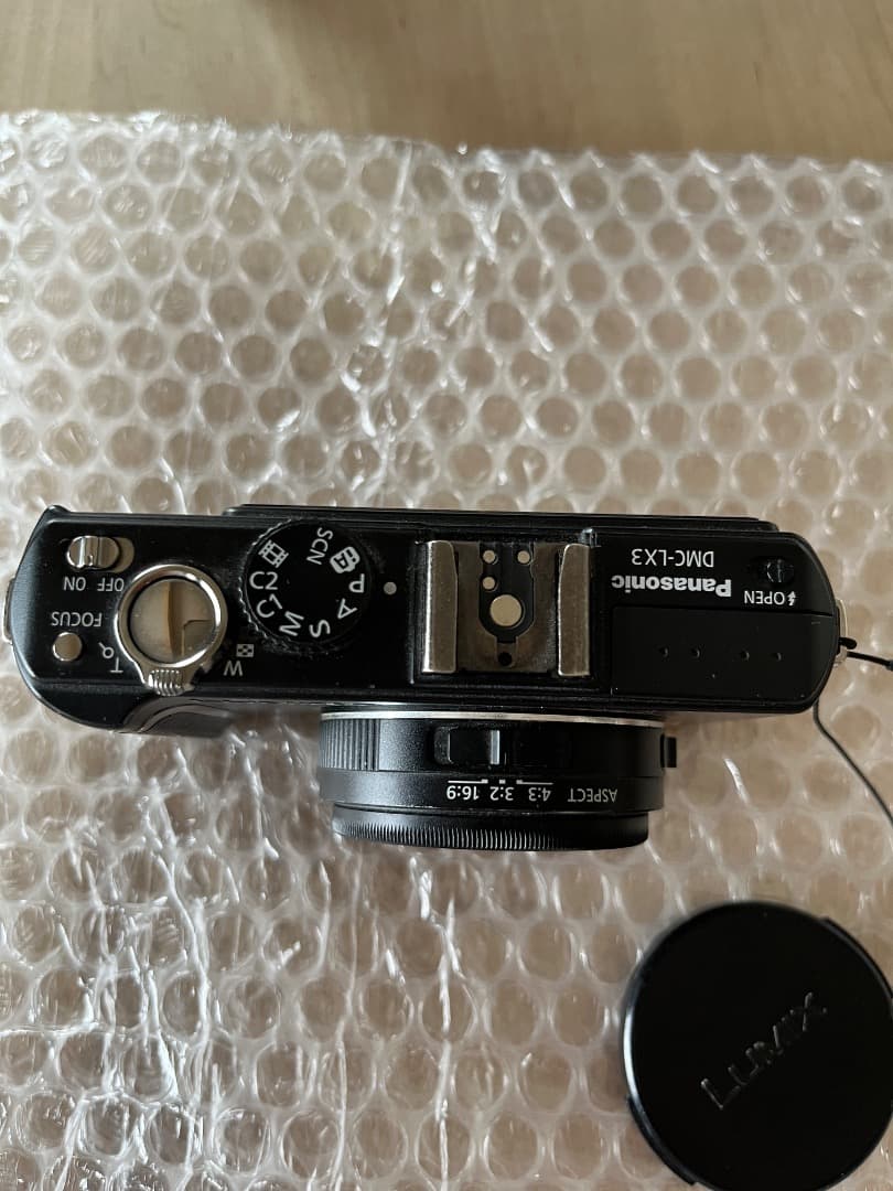 Panasonic LUMIX LX3 コンパクトデジタルカメラ