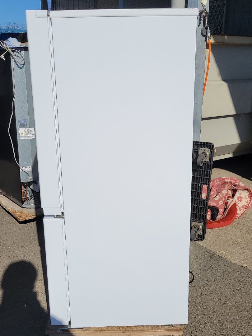 ヤマダセレクト 冷凍冷蔵庫 YRZ-F15J 156L 2022年製★