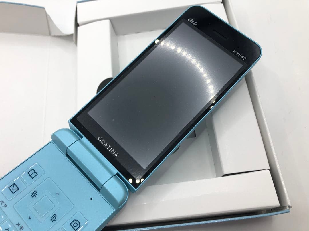 au　GRATINA KYF42 　ライトブルー　4G ガラケー　☆未使用☆