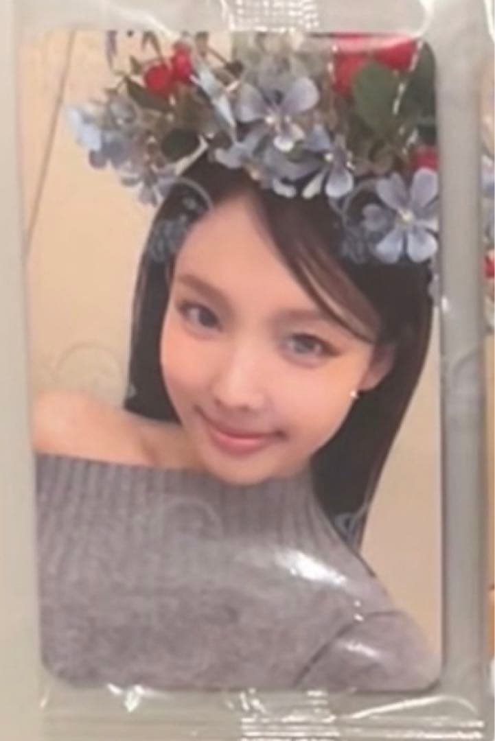 TWICE star 中華 中国 上海サイン会 当選者限定 ナヨン B 匿名配送】TWICE モモ 中国サイン会 当選者限定トレカ スターリバー