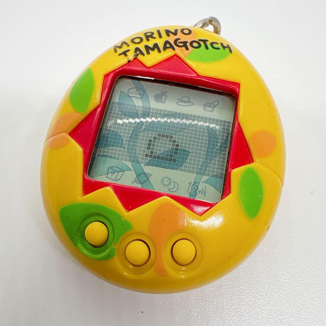 森で発見!!たまごっち イエロー BANDAI 動作確認済み - メルカリ