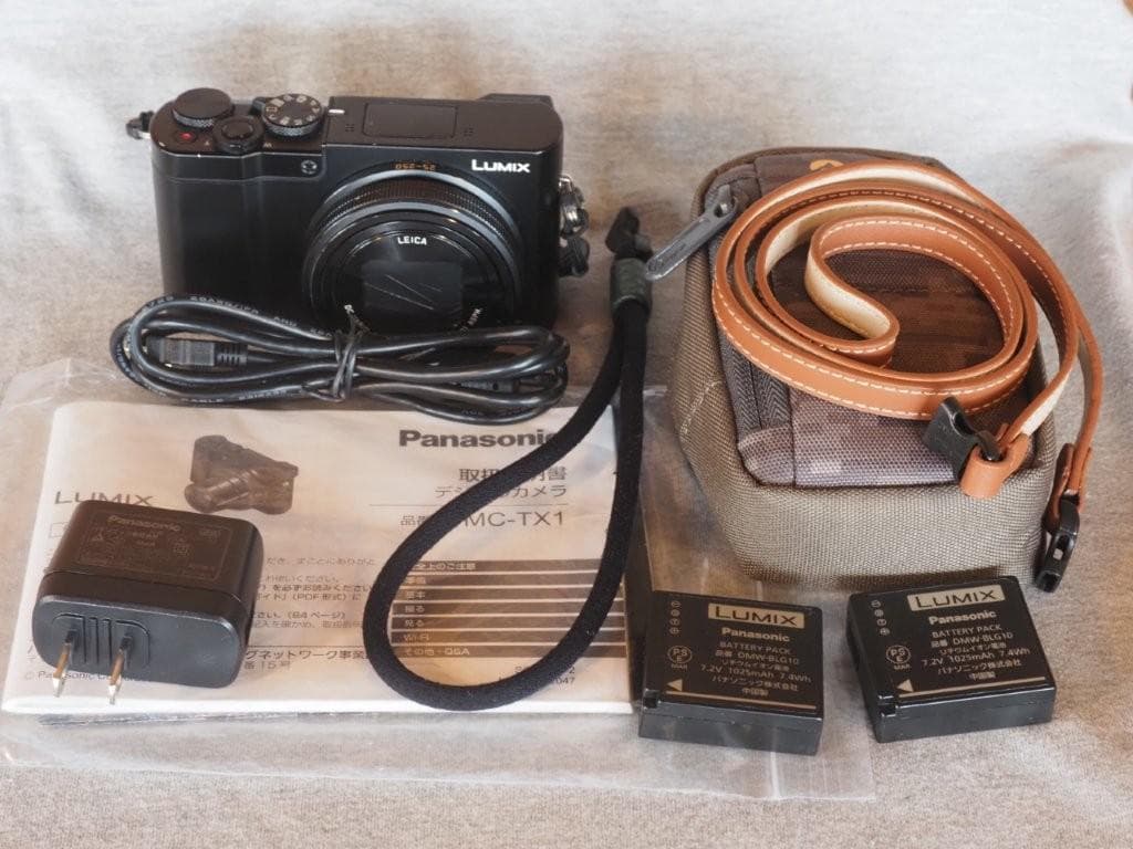 LUMIX 1インチ10倍ズームデジタルカメラ TX1
