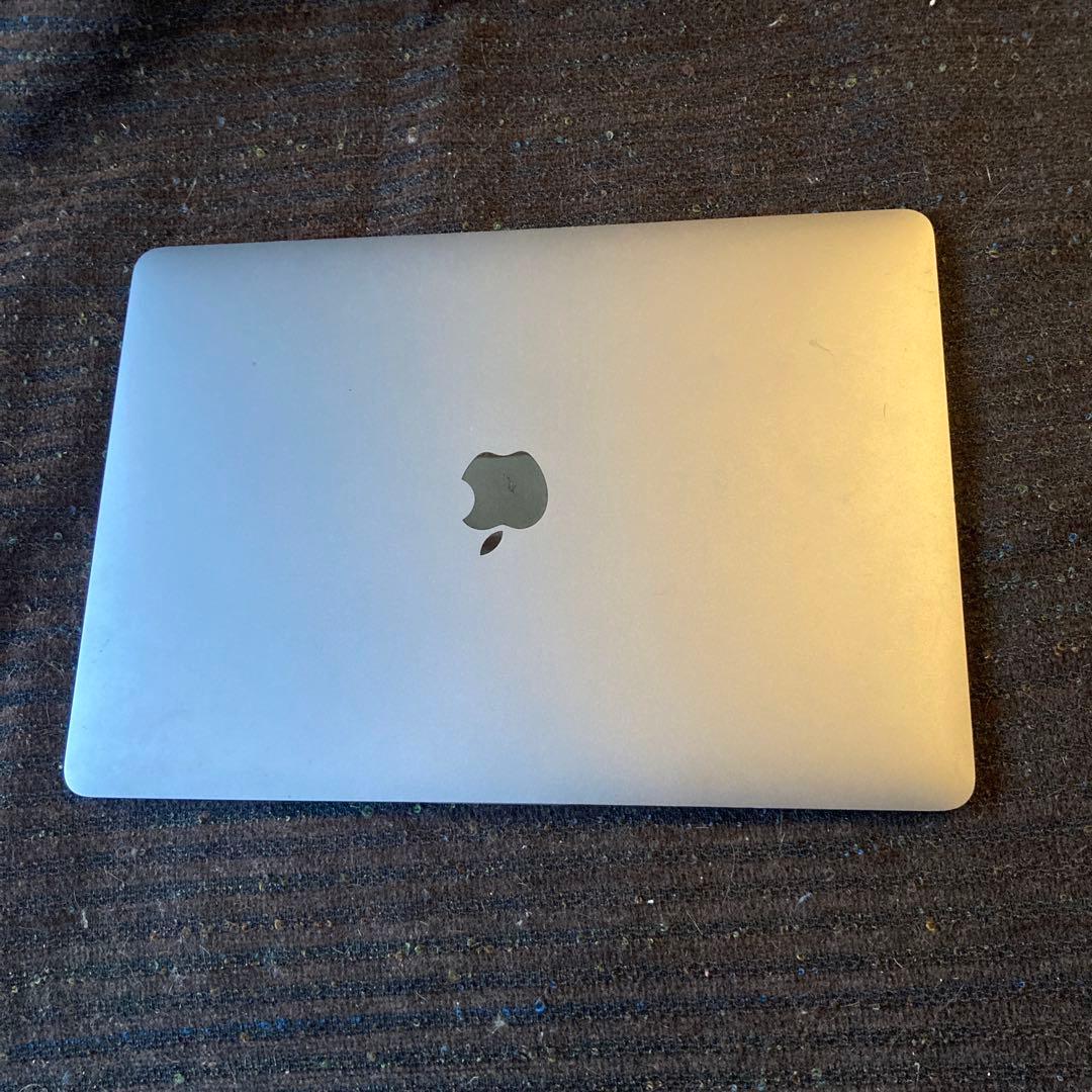 MacBook Pro 13インチ 画面割れ　バッテリーコネクタ不備　ジャンク品