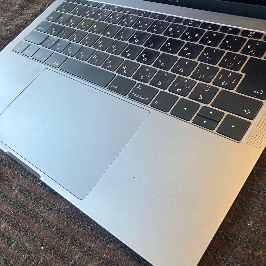 MacBook Pro 13インチ 画面割れ　バッテリーコネクタ不備　ジャンク品