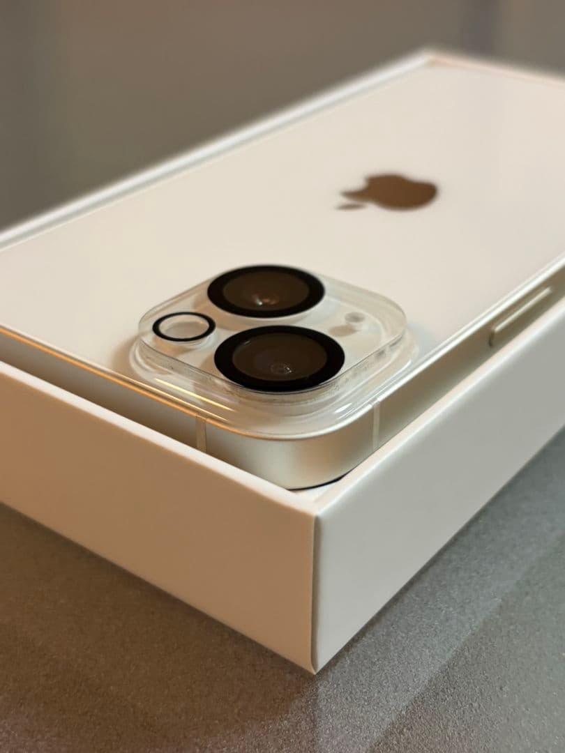 よ*ん様 よっちゃん iPhone 14 スターライト ケーブル、箱、ケー