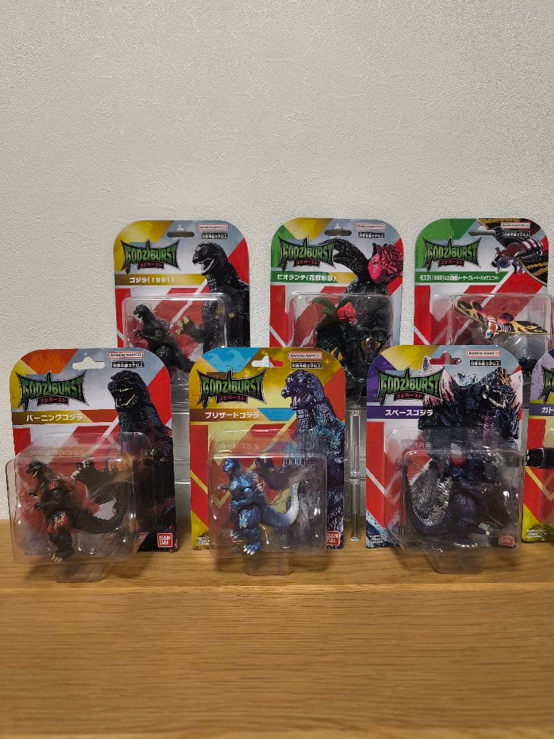 特典オマケ付き バンダイ ゴジバースト 10種セット ゴジラ - メルカリ