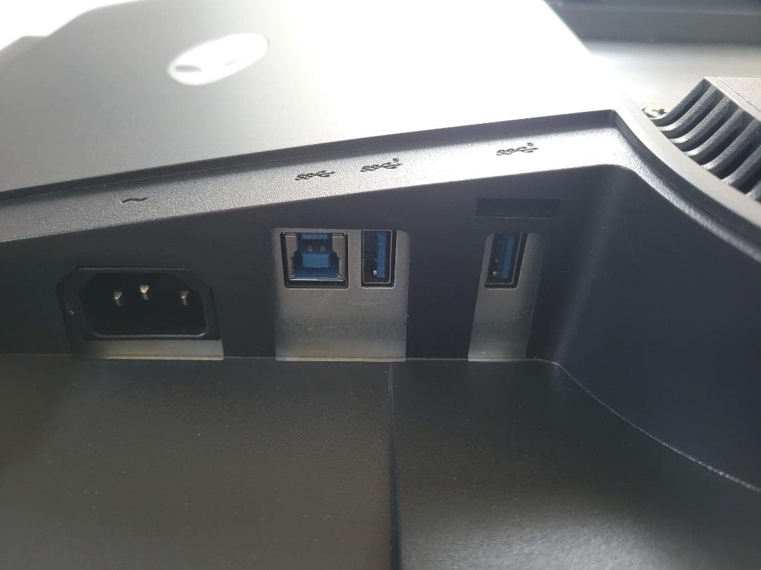 Dell Alienware AW2725DF 27インチ 有機EL モニター