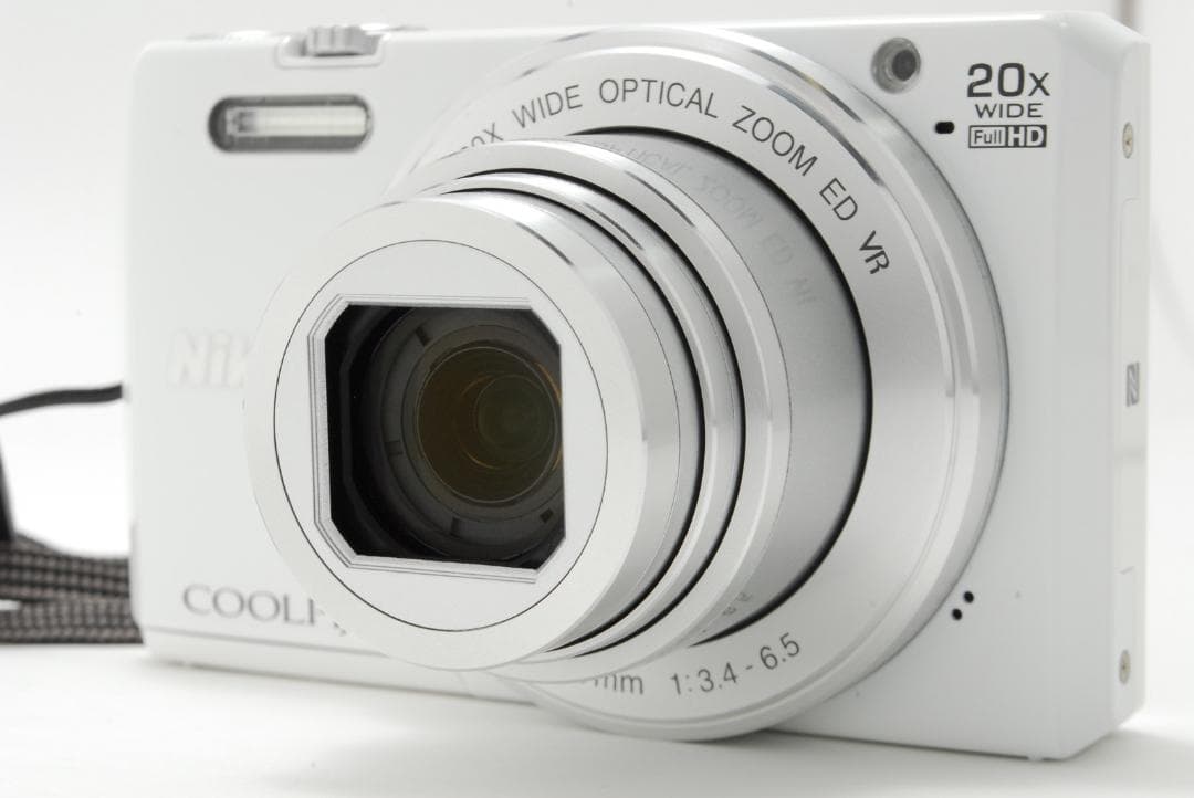 Nikon COOLPIX s7000 White 20倍光学ズーム 動作確認済