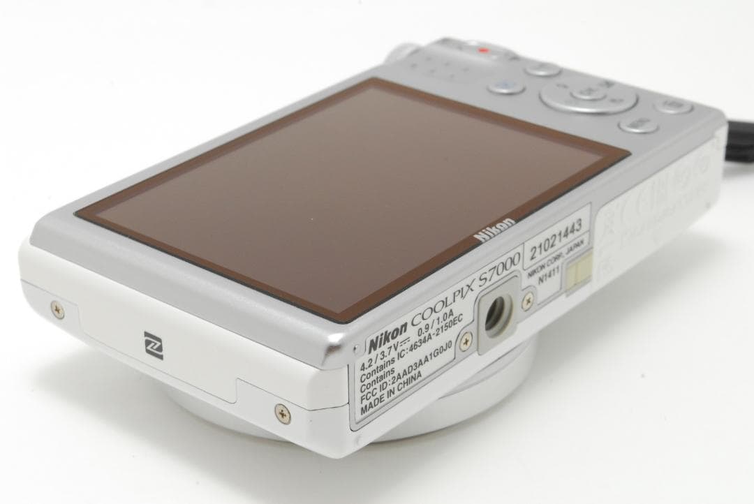 Nikon COOLPIX s7000 White 20倍光学ズーム 動作確認済
