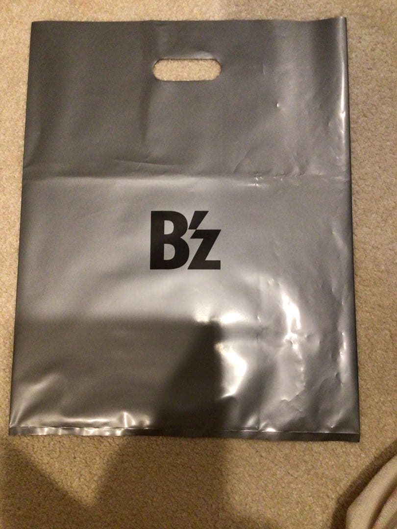 B'z サイン色紙 2025 FYOP 福岡ドーム11月30日分 - メルカリ