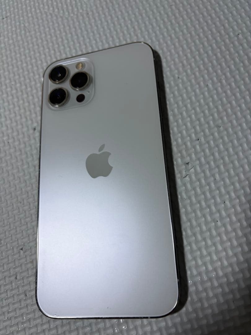 Apple iPhone 12 Pro max シルバー 本体