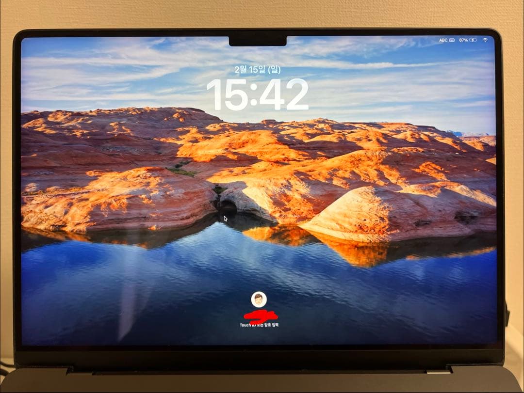 MacBook M3 proスペースブラック 14インチ 18gb 512GB