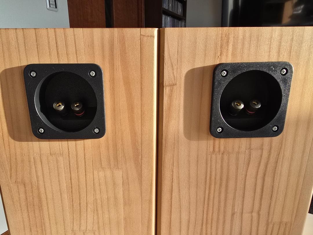 MarkAudio MAOP7 v2+ダブルバスレフエンクロージャー