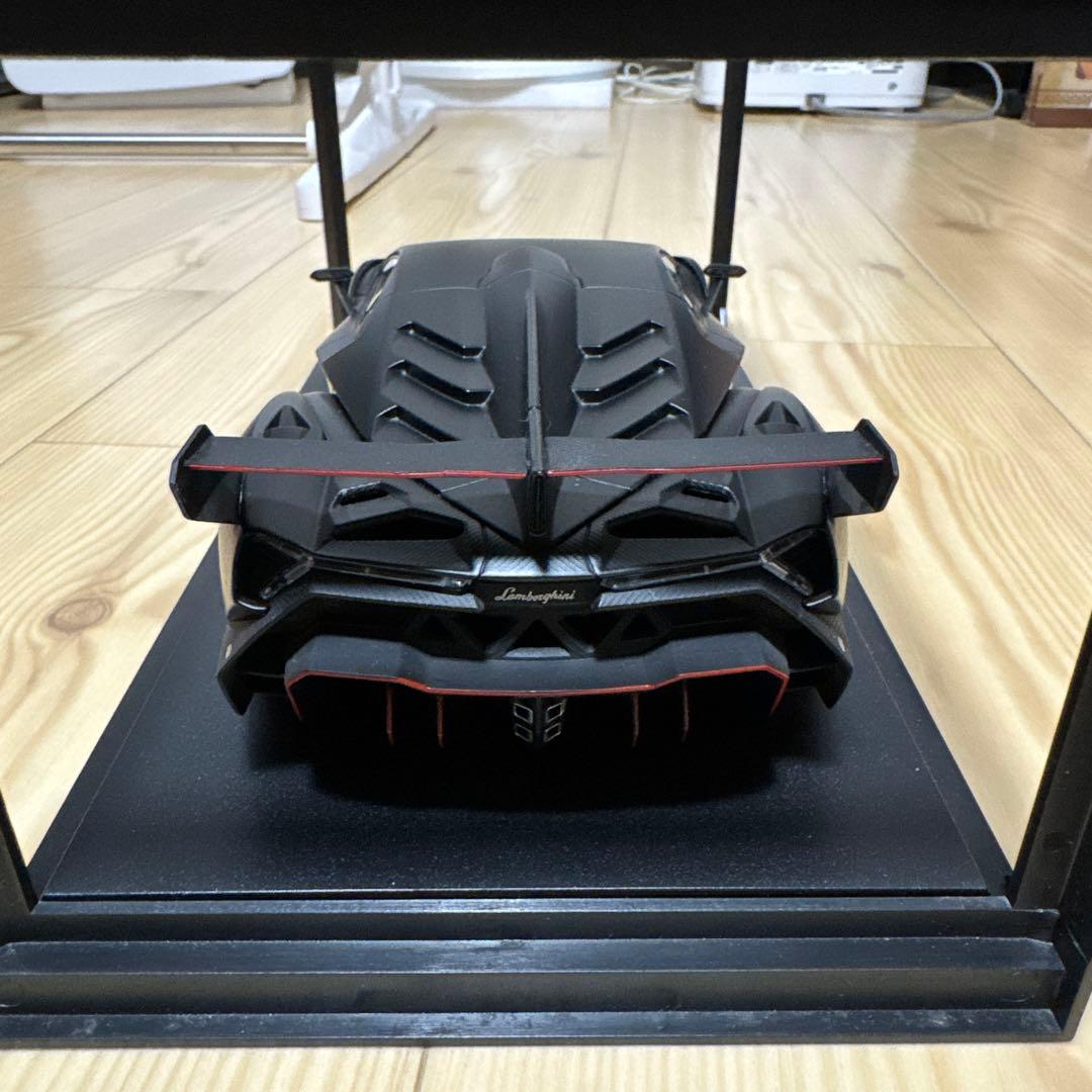 Lamborghini Veneno ミニカー 1/18