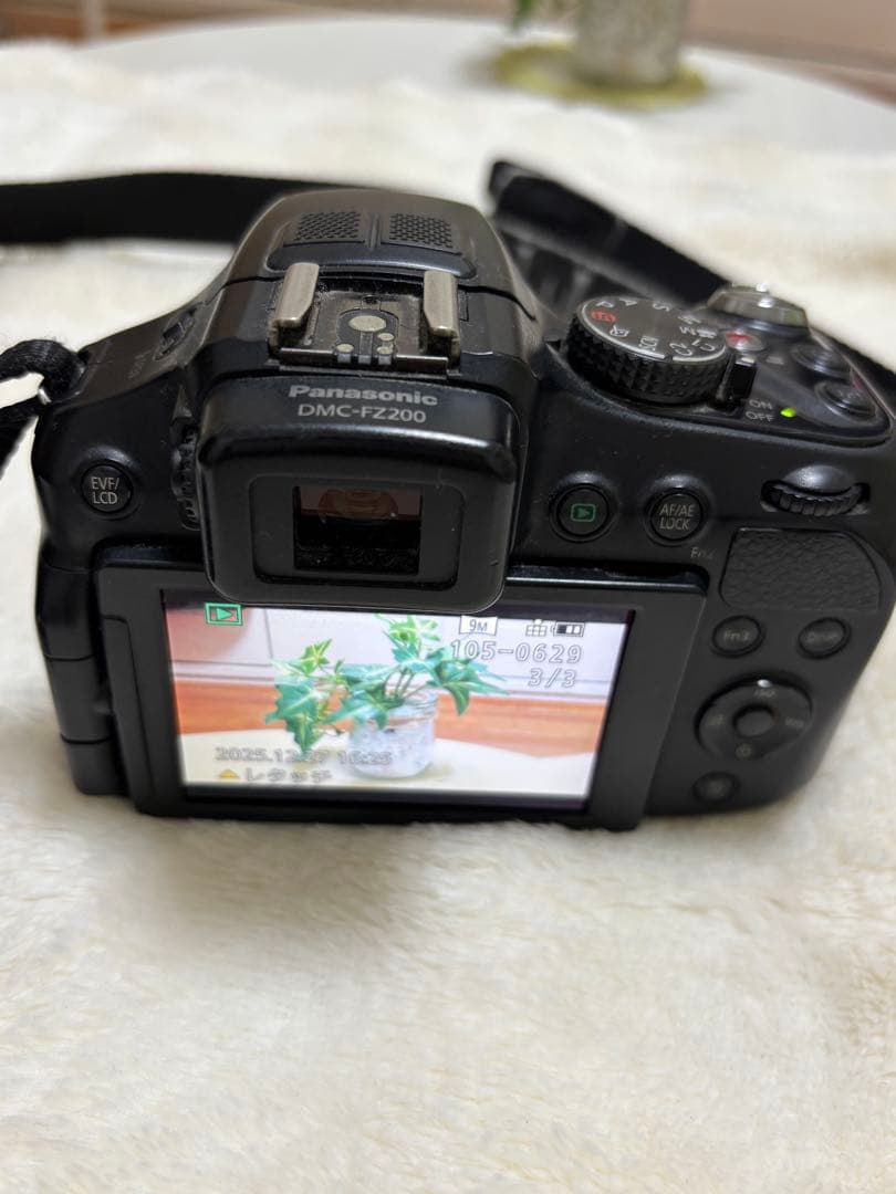 Panasonicコンパクトデジタルカメラ DMC-FZ200