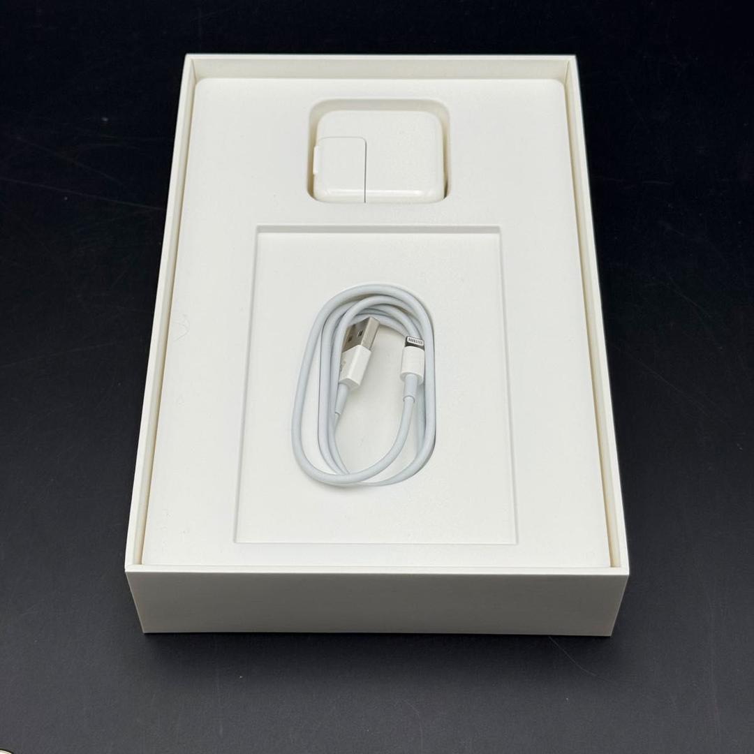 【美品】iPad mini4 16GB セルラーモデル　ゴールド　箱付き