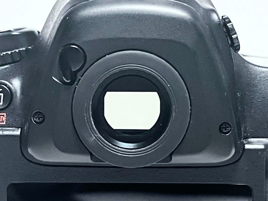 Nikon D4S デジタル一眼レフカメラ シャッター回数47000回 - メルカリ