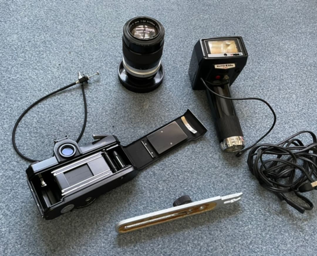 ニコマート フィルム一眼レフカメラ 巻き上げできない セット