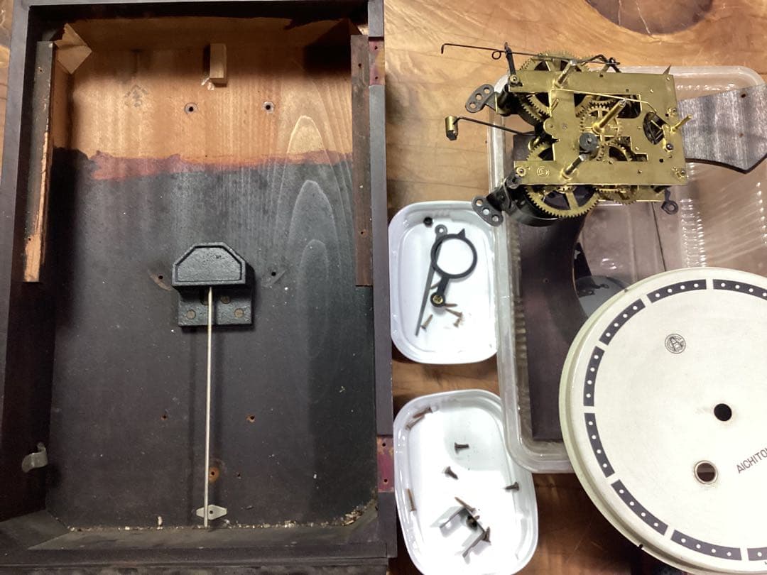 Aichi Tokei (愛知時計)ゼンマイ式振り子時計 昭和30年代 - メルカリ