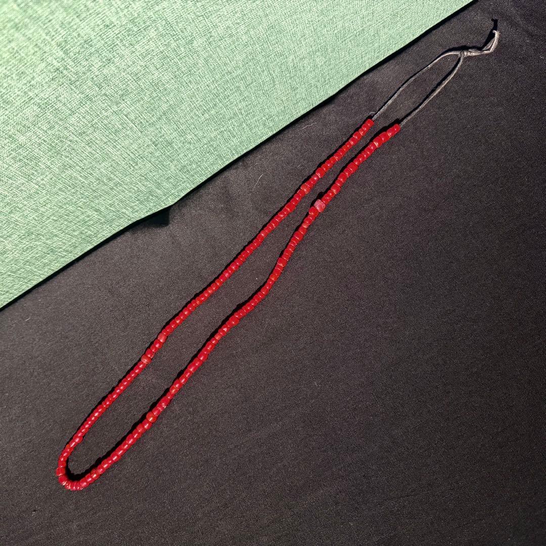 1990年代購入 ホワイトハーツ アンティーク オールドビーズ 62cm アンティークビーズ・オールドホワイトハートビーズ メール便OK