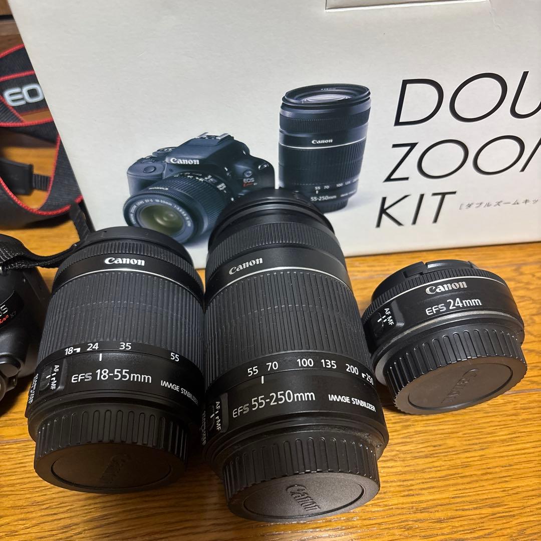 超美品 Canon ダブルズームキットEOS KISS X7 単焦点付き