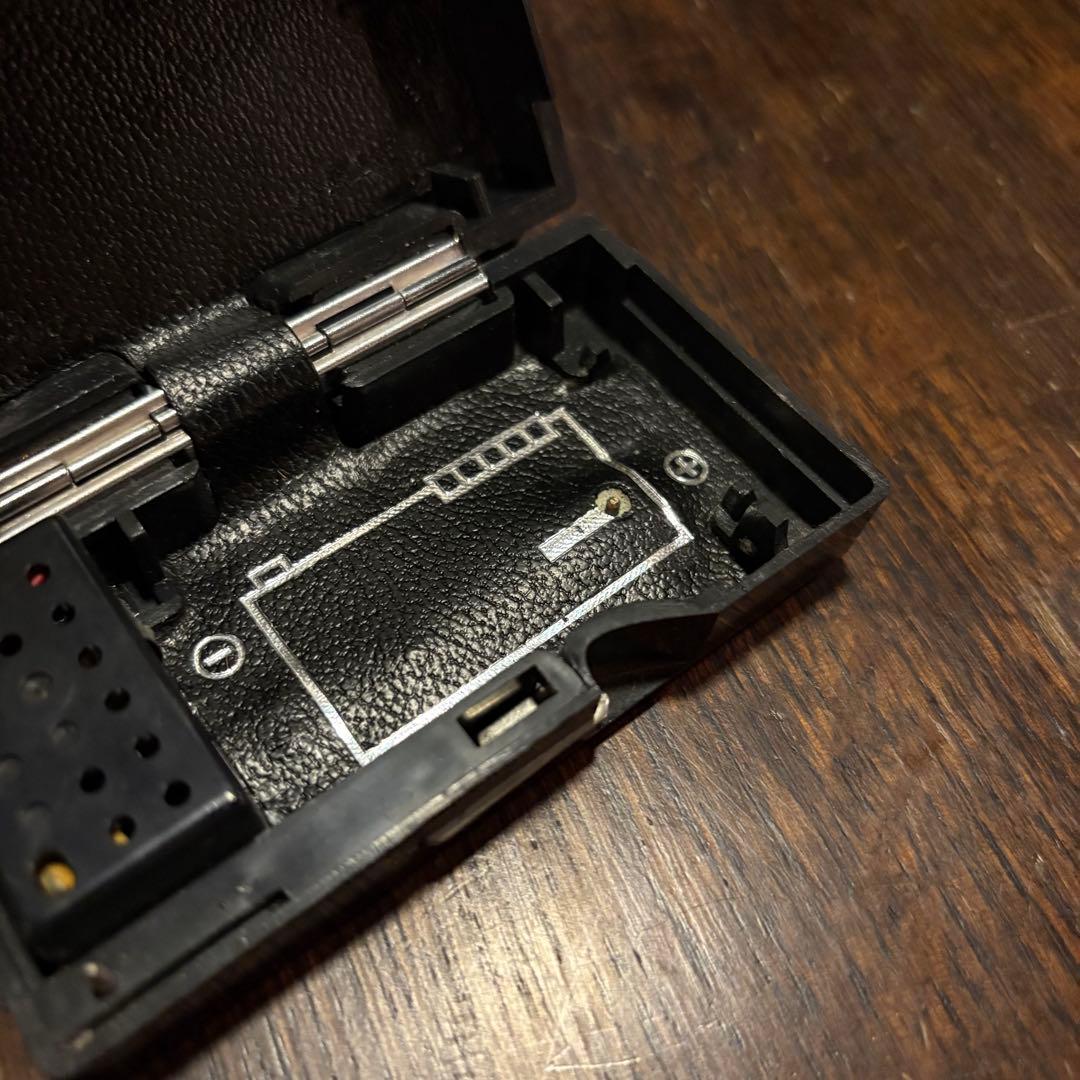 SONY ICR-100 小型ラジオ　1967年