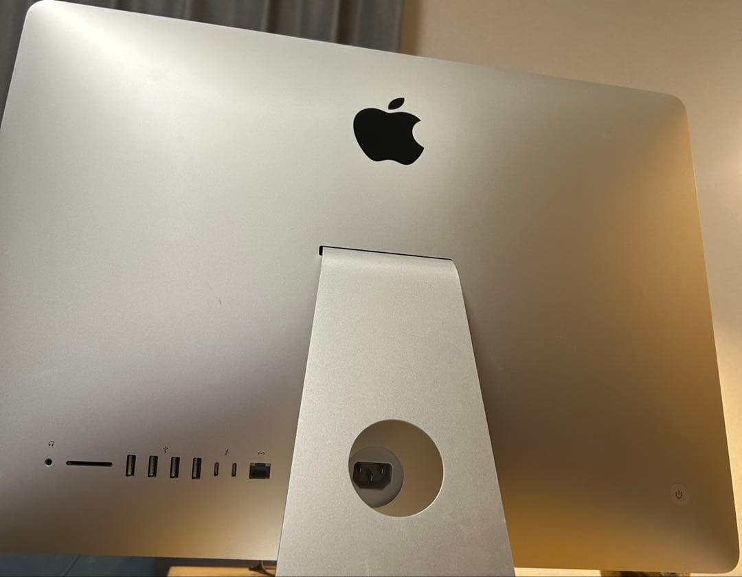 セール！Apple iMac 21.5インチ (A1418) 16g 1TB