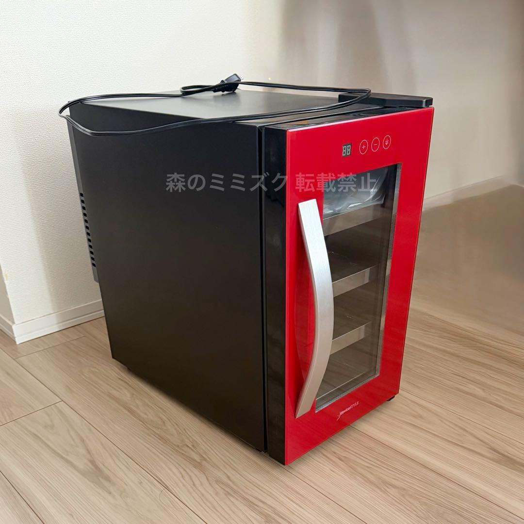 【生産完了品】デバイスタイル ペルチェ式ワインセラー レッド CE-8W 右開き