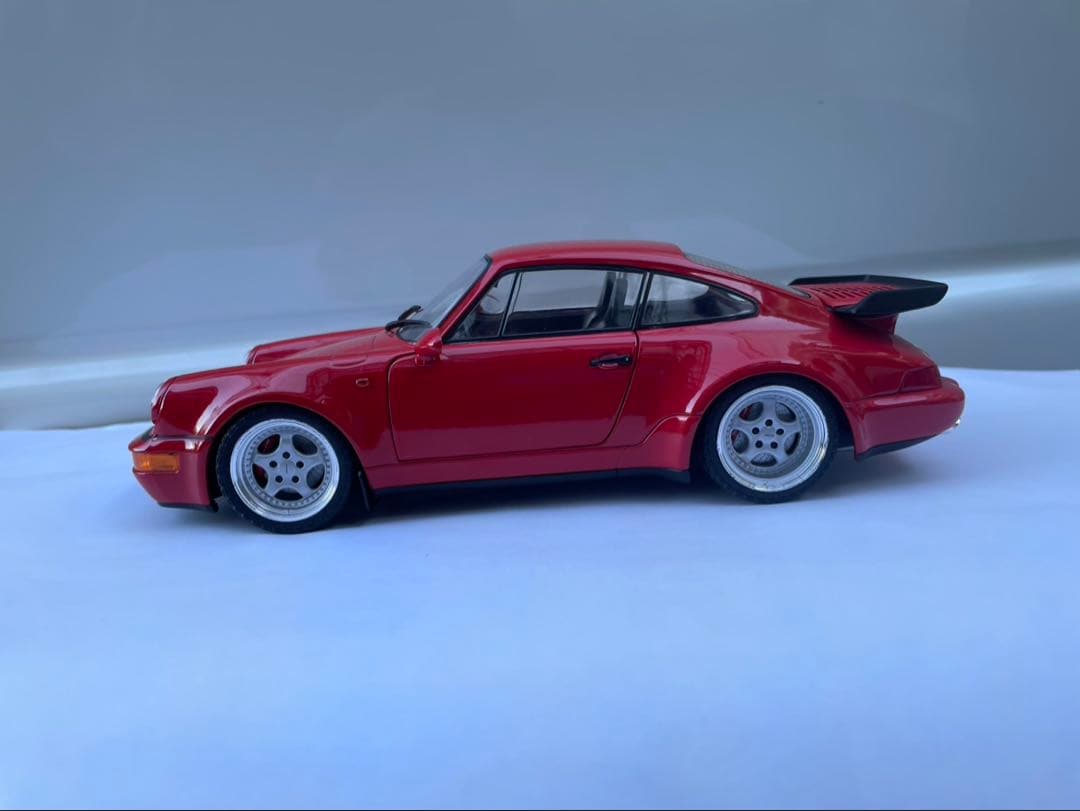 ソリド1/18 ポルシェ964 3.6ターボ レッド中古 - ミニカー最 安 価格