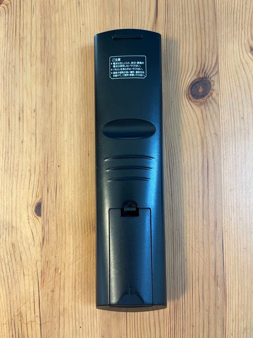 マクスゼン　液晶テレビ32型　J32SK03 黒2本足スタンド