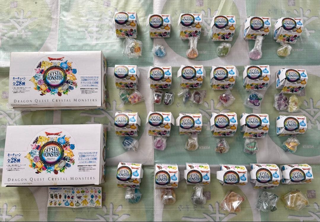 ドラゴンクエスト クリスタルモンスターズ フィギュア 全28種 フルコンプ 楽天市場】フィギュア ドラゴンクエスト クリスタルモンスターズ2 BOX