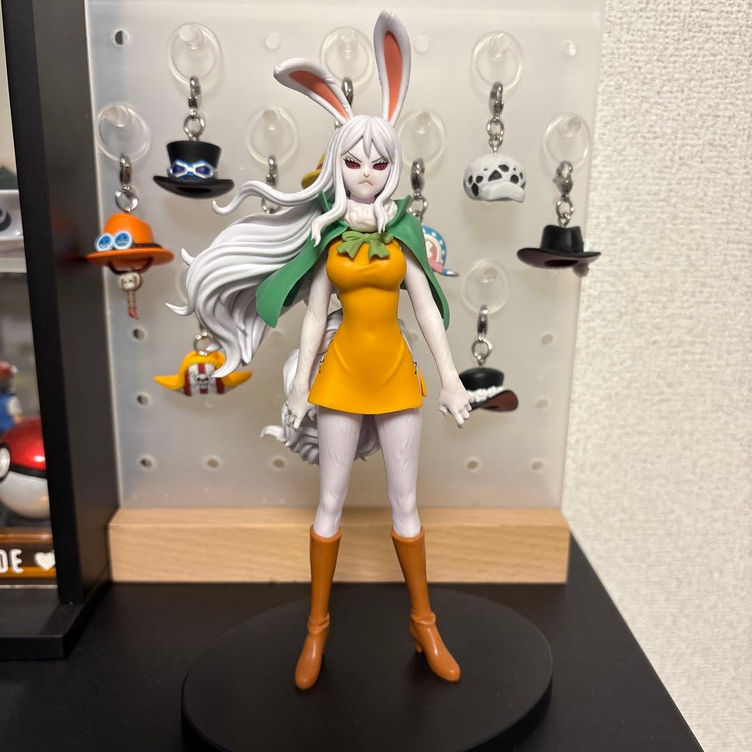 ONE PIECEキャロットフィギュア - メルカリ