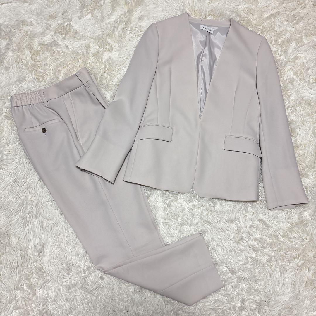 PLST　プラステ　セットアップ　ノーカラー　ボタンレス　ベージュ　Mサイズ PLST ノーカラージャケット セットアップ ベージュ カラーレスPLST