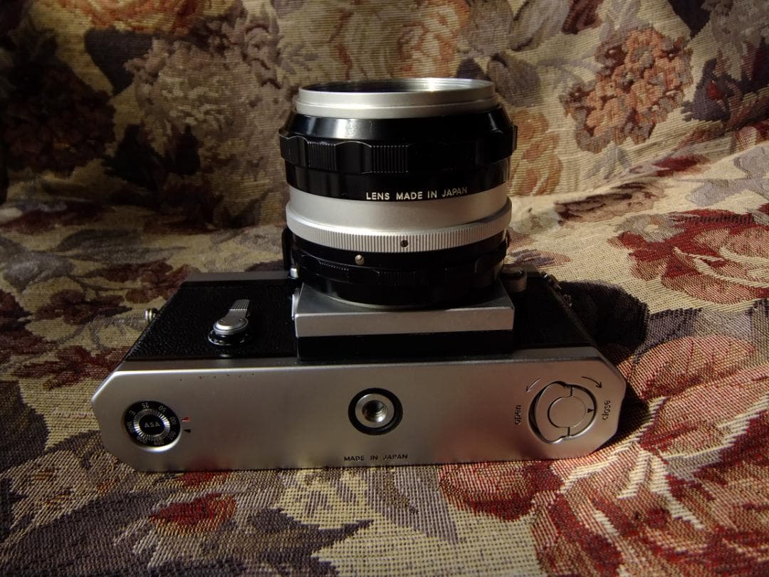 ニコンＦ　フォトミックファインダー50ｍｍf1.4