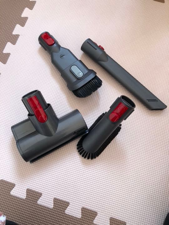 ダイソン ヘッド4点セット新品未使用 Amazon.co.jp: ダイソン ソフトふわふわクリーナーヘッド V8モデル