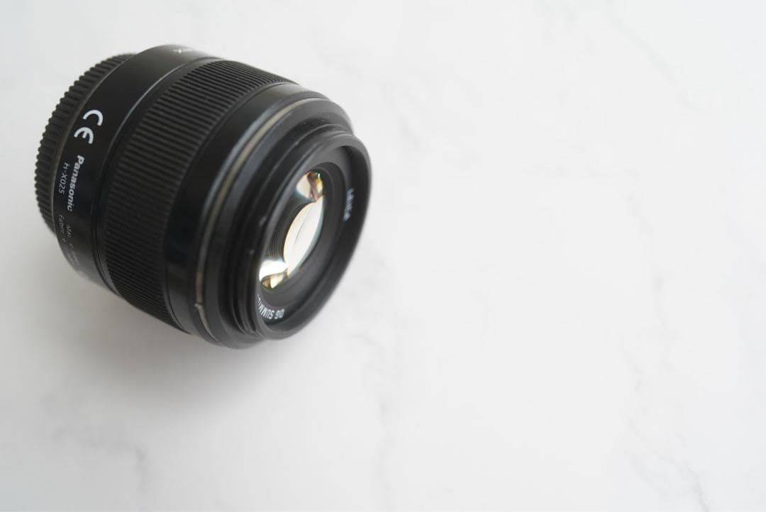 Panasonic summilux 25mm/F1.4 単焦点LEICAレンズ