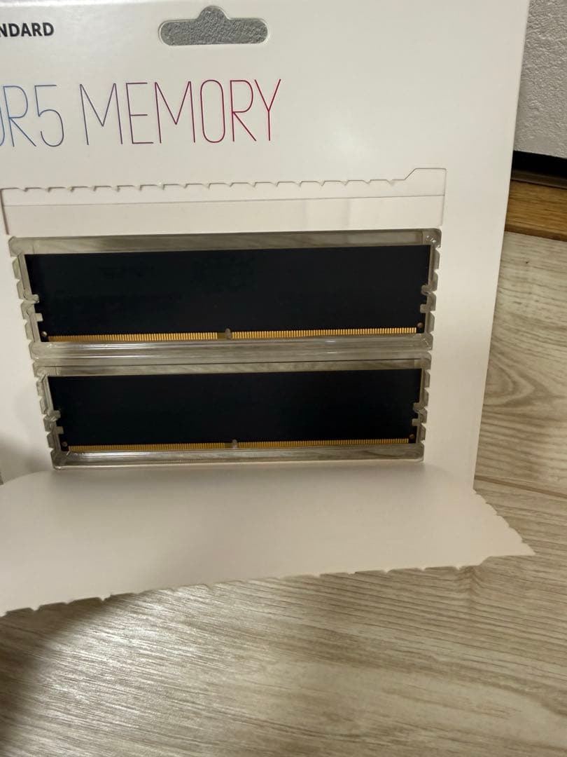 【新品開封】DDR5-5600 デスクトップメモリ UDIMM 2枚組 16GB
