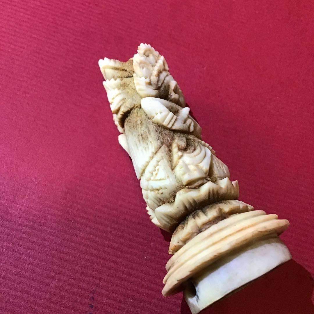 仏彫 根付 日本ホンシュウ鹿角材質 N7 - メルカリ