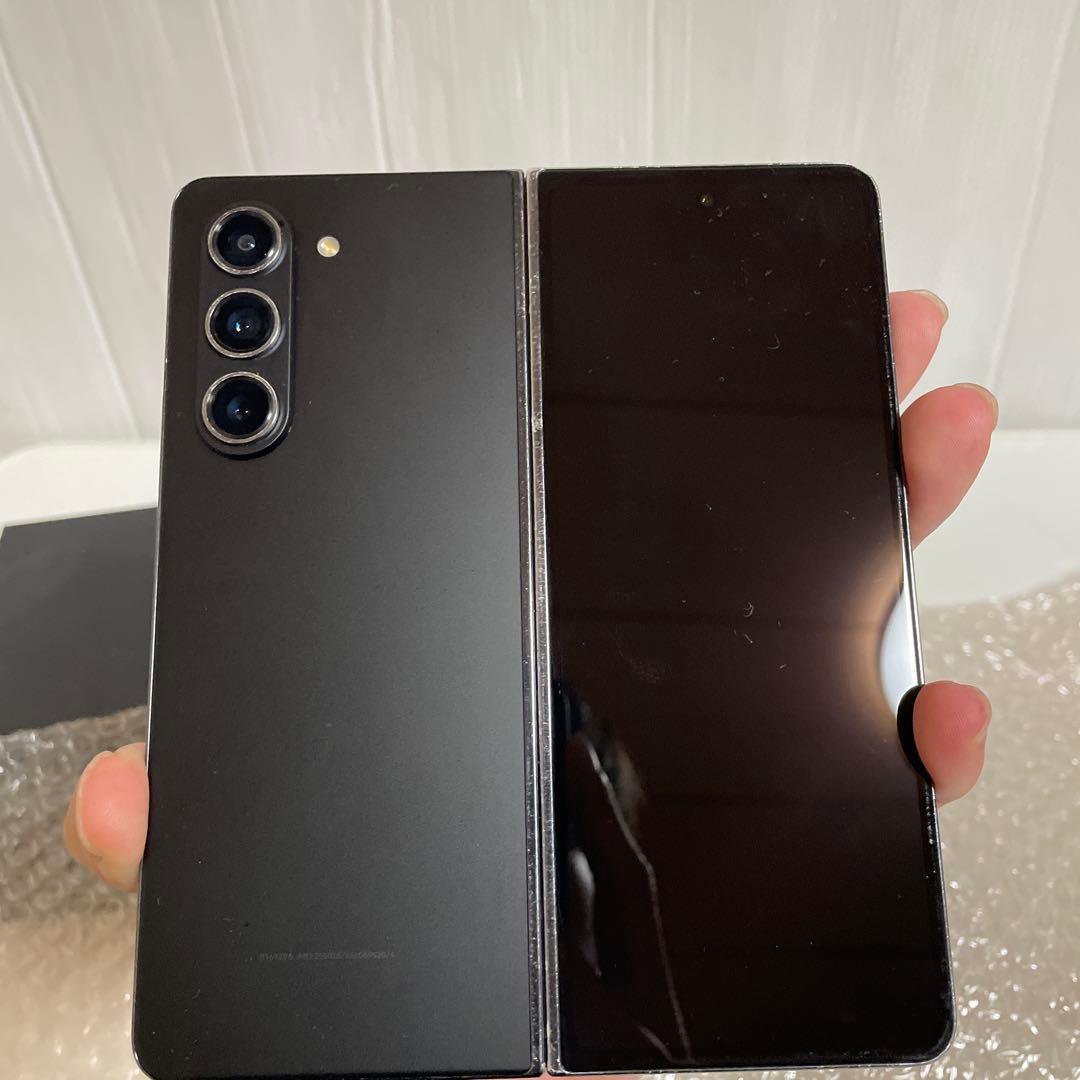 う*る様 Galaxy Z Fold5 5G 512GB SM-F946N 韓国