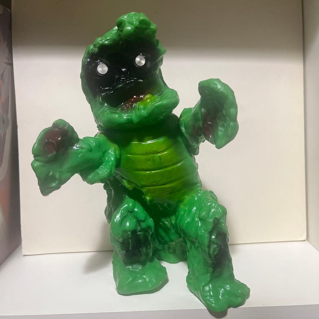 IKB ヘドラ2号 ソフビ フィギュア 公害怪獣 - メルカリ